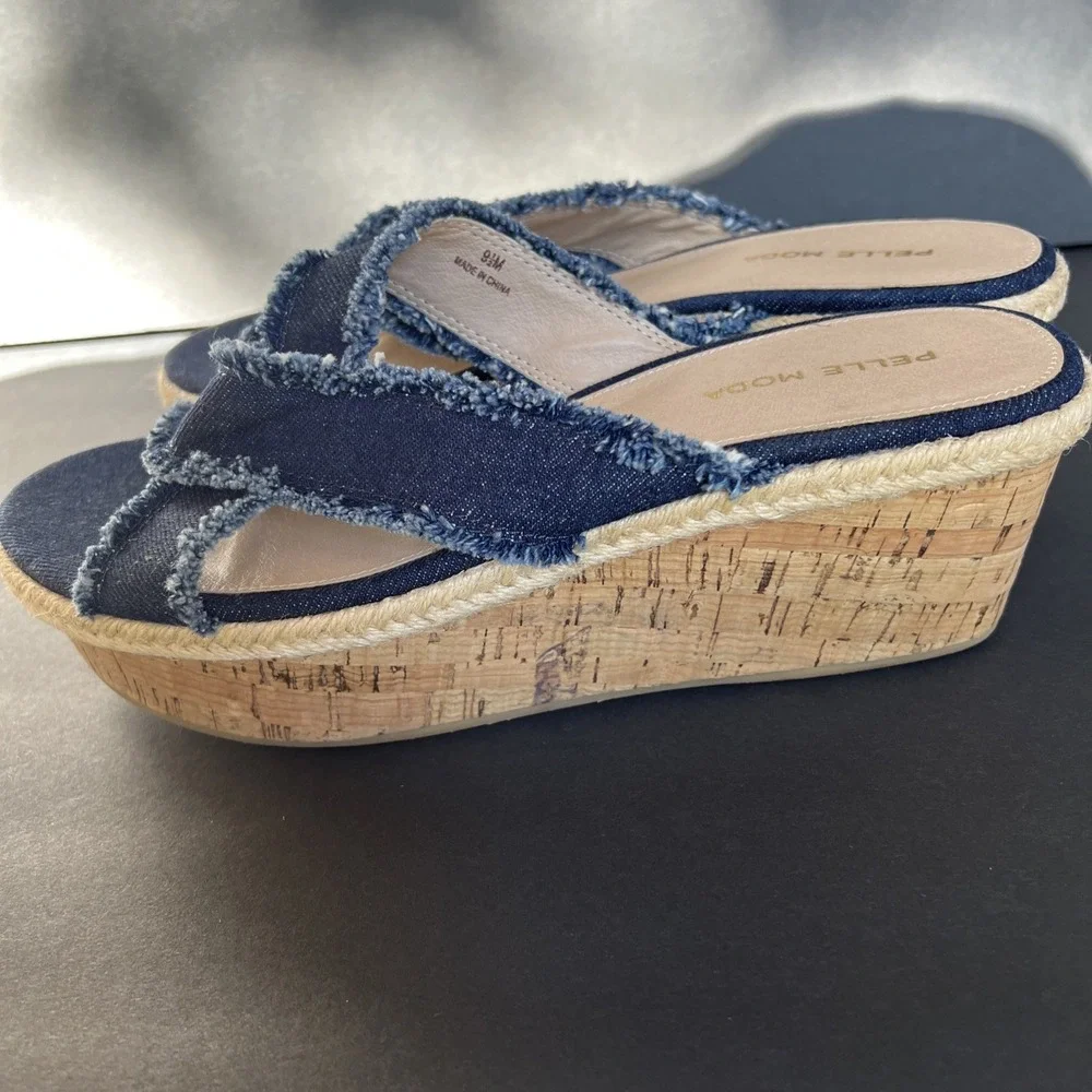 PELLE MODA Denim Frayed Blue Slip On Cork Wedge Espadrille Sandals Shoes Sz 9.5